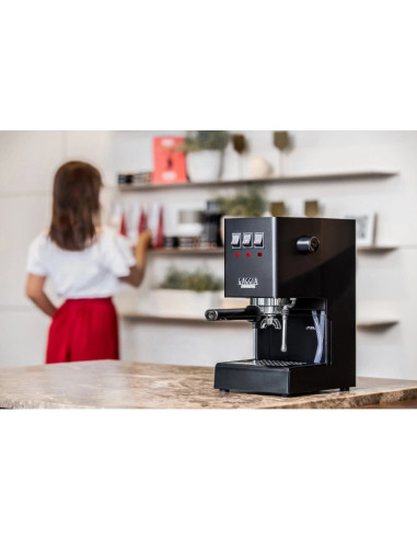 Ekspres kolbowy GAGGIA Classic EVO E24, czarny