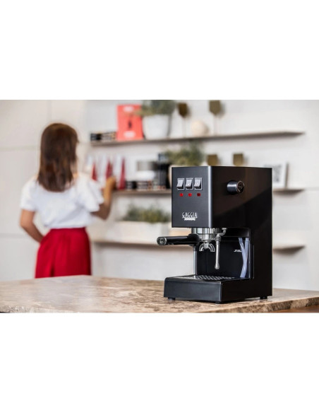 Ekspres kolbowy GAGGIA Classic EVO E24, czarny