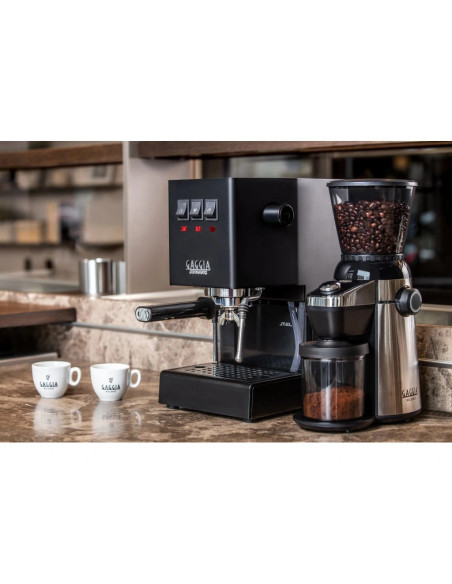 Ekspres kolbowy GAGGIA Classic EVO E24, czarny