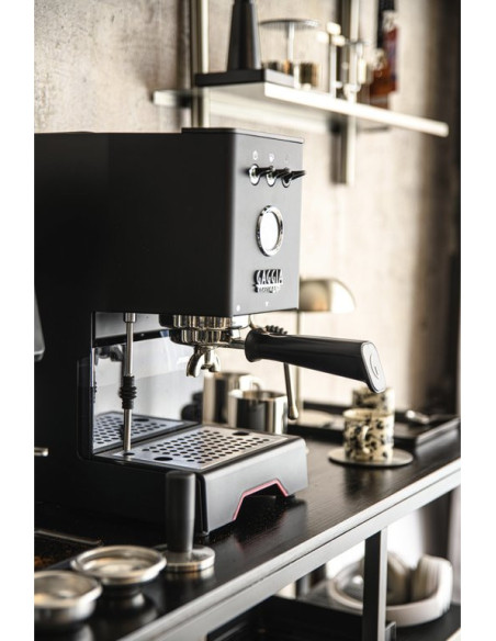 Ekspres kolbowy Gaggia Classic Up, czarny