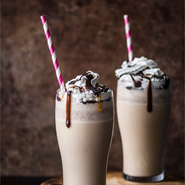 Przygotowanie kawy frappé